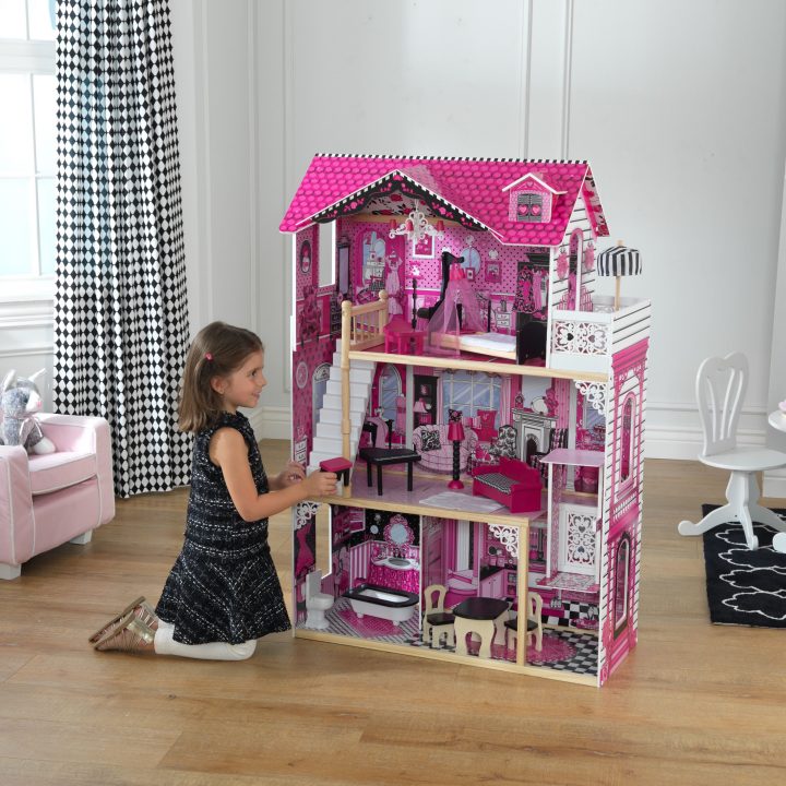 meuble pour maison de poupee