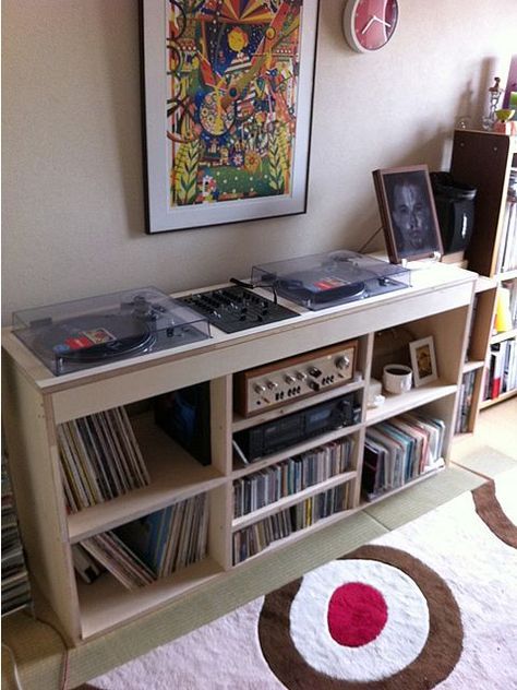 meuble tv et platine vinyl