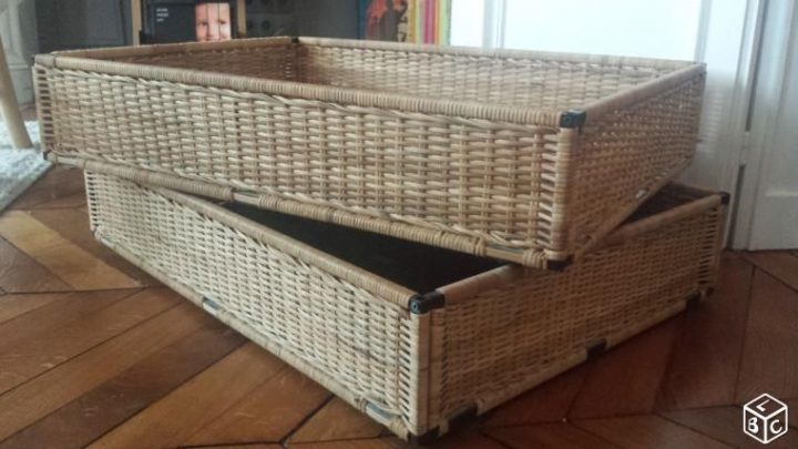 meuble avec panier en osier ikea