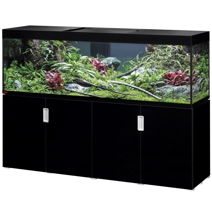 aquarium avec meuble eheim