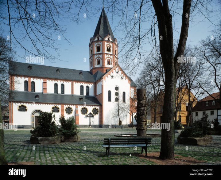 kirche am rhein