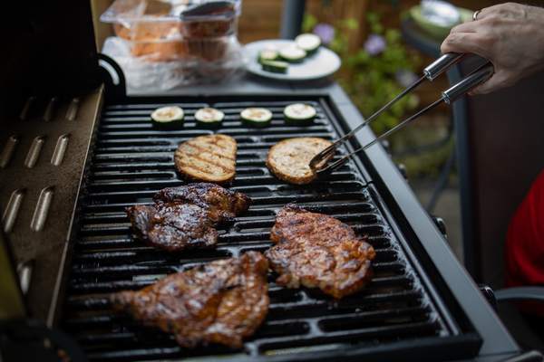 folienkartoffel auf gasgrill