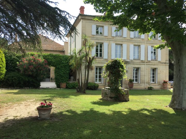 3 Chambres Avec Salle De Bain Dans Maison De Maître tout Chambre D Hote Béziers