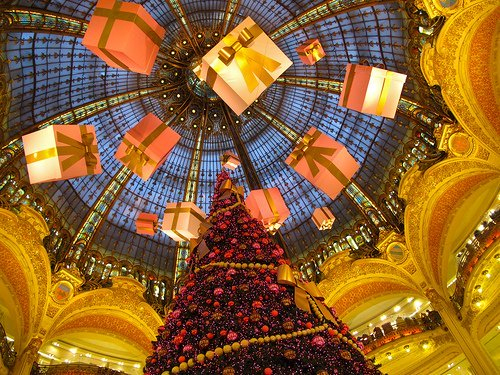 A Romantic Christmas Escape To Paris – Paris Perfect serapportantà Deco In Paris