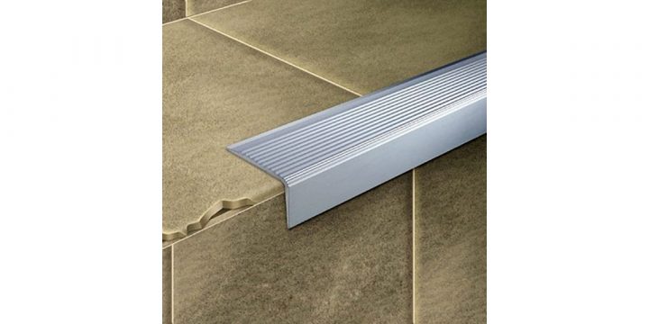 Achat / Vente Nez De Marche En Aluminium Pour Carrelage En intérieur Nez De Marche Carrelage Exterieur