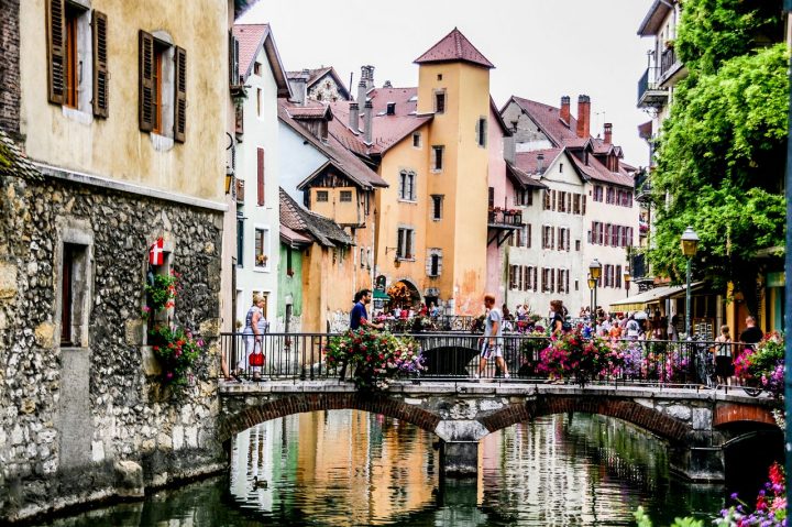 Acheter Une Maison À Annecy : Une Bonne Idée ? – Blog intérieur Les Jardins Du Château Annecy