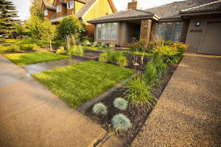 Aménagement Jardin Devant Maison En 50 Idées Modernes tout Terrassement Devant Maison