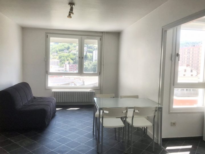 Annonce : Location Appartement Saint-Étienne (42000) 28 M² tout Location Appartement Meublé Saint Etienne