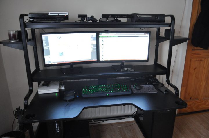 Arozzi Annonce Son Bureau Arena Gaming | Modding.fr dedans Bureau Ikea Gamer