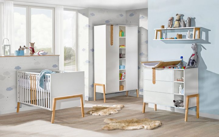 Atb Yeti – 4 Meubles – Lit 140X70, Commode, Armoire 2 Portes, Étagère Murale avec Chambre Bébé Complète Évolutive