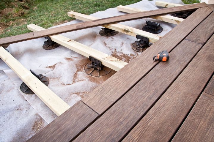 Bande D'Étanchéité Pour Lambourdes | Terrasse Sur Plot tout Terrasse Sur Plot Castorama