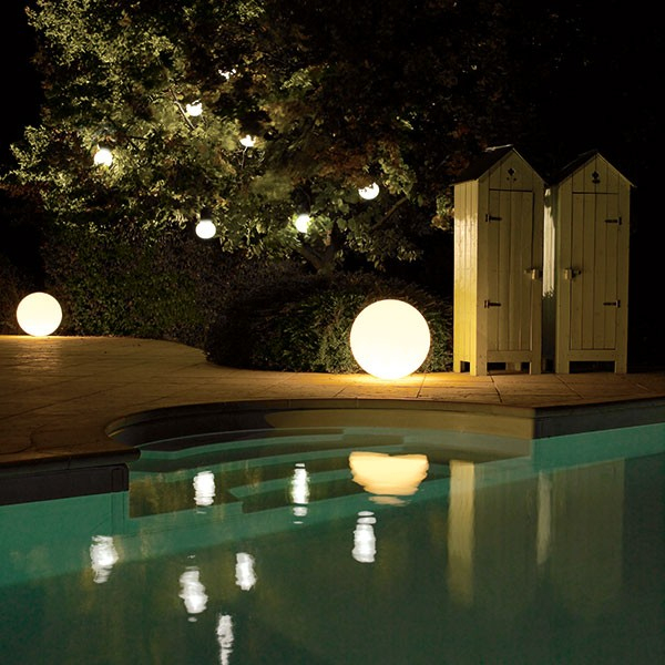 Boule Lumineuse À Sceller Glob – La Boutique Desjoyaux à Boule Lumineuse Jardin