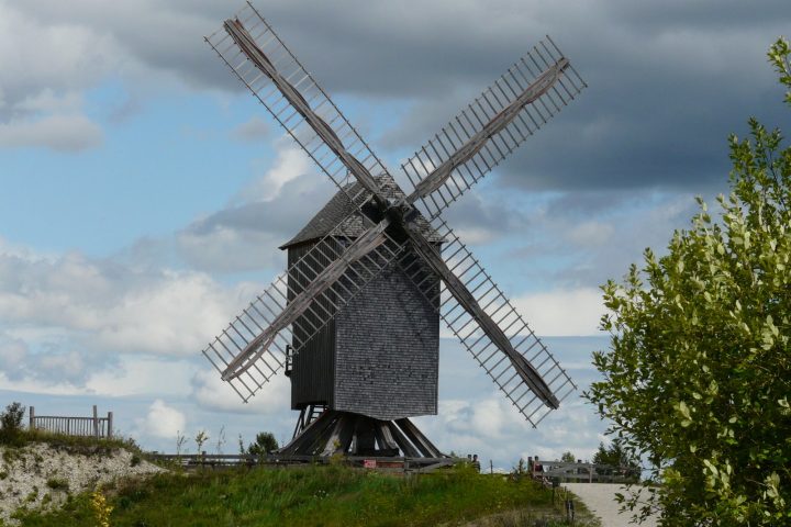 Brienne Le Château Et Sa Région: Moulin À Vent, Grange À pour Moulin À Vent De Jardin