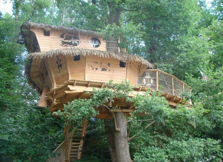 Cabane Dans Les Arbres Nogaro – Jardin Piscine Et Cabane tout Bache Maison Smoby