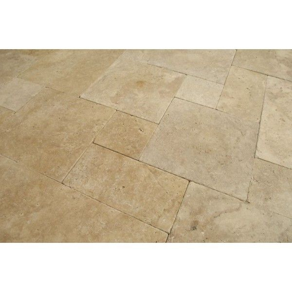 Carrelage Travertin Pour Salle De Bain En Pierre Naturelle encequiconcerne Espace Travertin