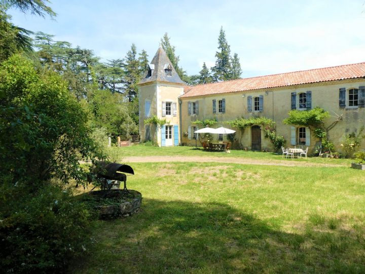 Chambres D'hôtes De Charme Arpentian – Suite Und Zimmer In avec Cybévasion Chambres D Hotes