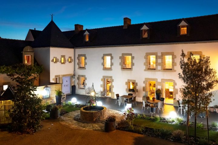 Chambres D'hôtes Le Clos Du Mènallèn – Suite Und Zimmern In serapportantà Cybévasion Chambres D Hotes