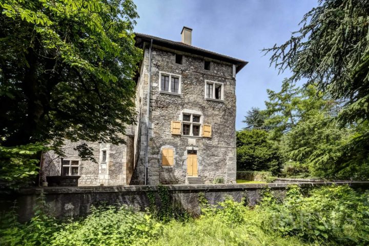 Château Du Xiième Siècle Aux Portes D'Annecy – Ventes à Les Jardins Du Château Annecy