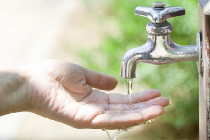 Chute Du Débit D'eau Dans Un Robinet : Causes Et Solutions pour Pas D Eau Chaude Sur Un Seul Robinet