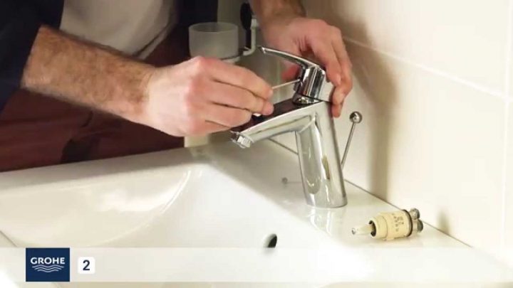 Comment Changer Facilement Une Cartouche D'un Mitigeur Lavabo ? concernant Comment Démonter Un Robinet