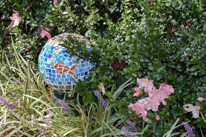 Comment Fabriquer Soi-Même Une Boule Décorative Pour Jardin concernant Boule Décorative Jardin