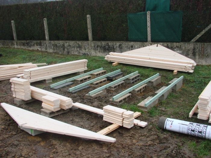 Comment Monter Son Abri De Jardin – Abris Et Jardin | Abri dedans Plancher Abri De Jardin Sur Parpaing