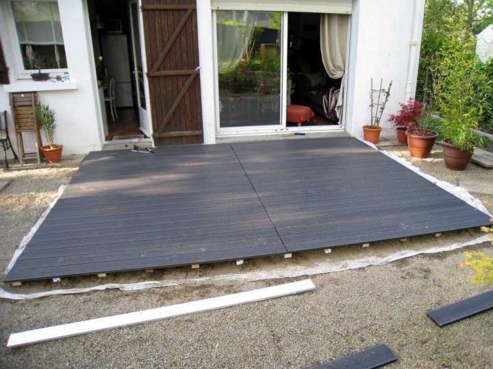 Comment Poser Une Terrasse Composite Sur Lambourdes Et intérieur Plot Terrasse Castorama