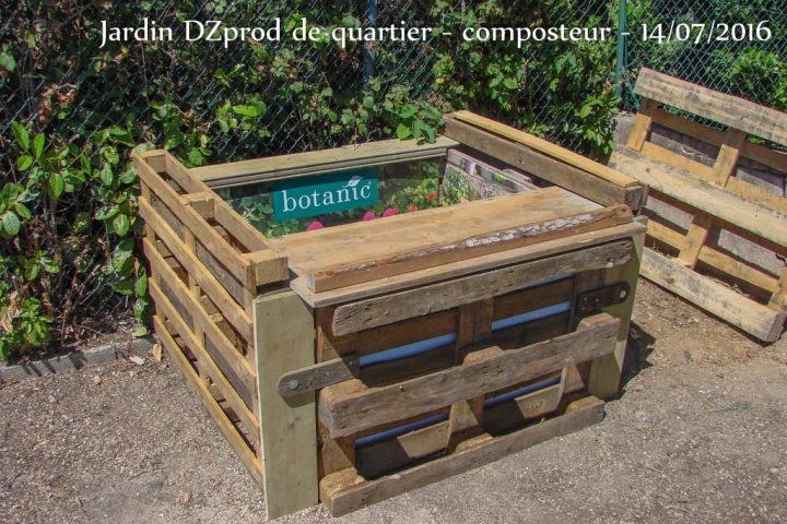 Composteur Pour Le Jardin De Quartier – Les Jardins De Dzprod intérieur Composteur De Jardin