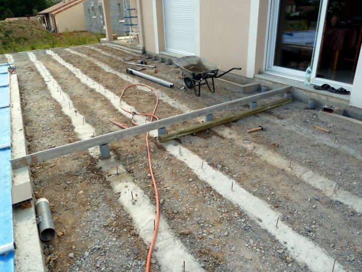 Construction Terrasse Bois Sur Plot Beton – Veranda destiné Dalle Stabilisatrice Beton Pour Plot