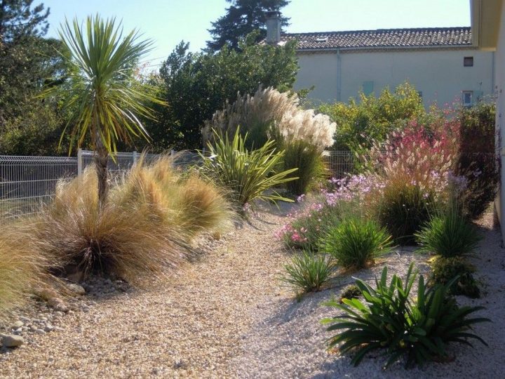 Création Et Référencement Du Site De Jardin Sec À Alès pour Idee Massif Mediterraneen