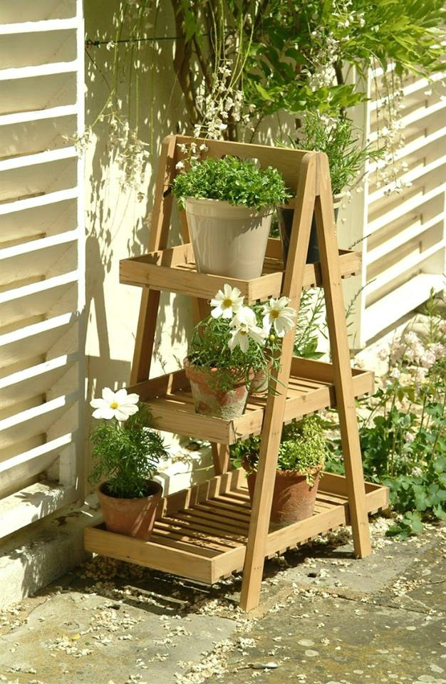 Escabeau En Bois Pour Plantes – Rayon Braquage Voiture Norme dedans Escabeau Jardin