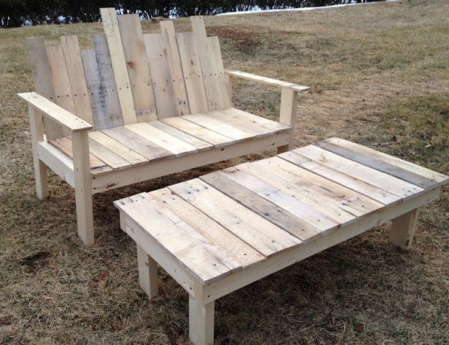 Faire Un Banc En Palette De Bois Et Le Décorer Soi-Même à Fabriquer Table De Jardin