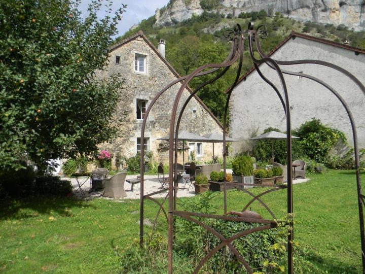 Gästezimmer La Grange À Nicolas, Gästezimmer Baume-Les-Messieurs pour Chambre D Hote Baume Les Messieurs