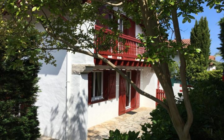 Gîte À Saint-Jean-De-Luz, Pyrénées-Atlantiques, Hortensia destiné Chambre D Hote Saint Jean De Luz Pas Cher