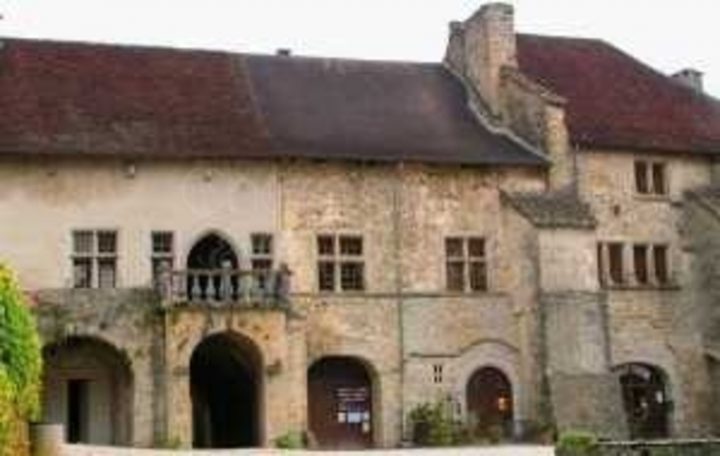 Gothique Café-Classé Monument Historique : Chambre D'hote concernant Chambre D Hote Baume Les Messieurs