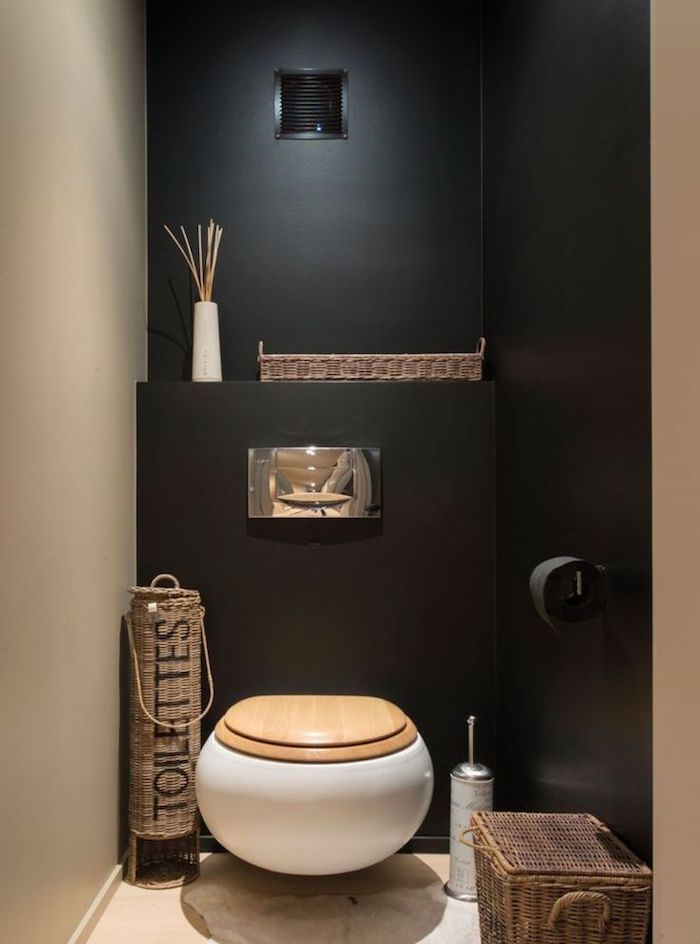 Idee Deco Wc Sobre Et Zen Avec Murs Noir Et Beige Et serapportantà Peinture Toilette