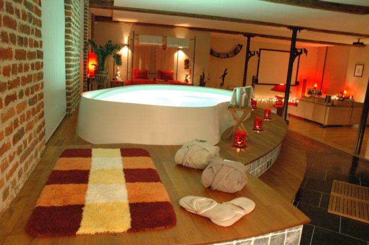 Les Suites Privees avec Hotel Avec Jacuzzi