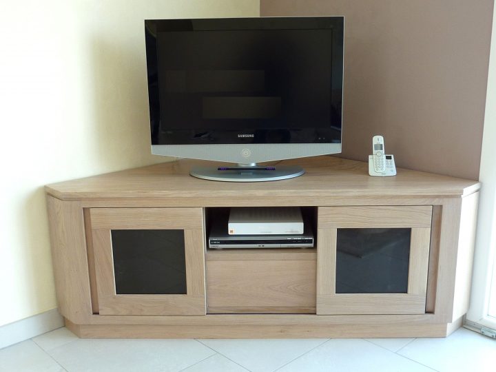 Meuble Tv Hifi Sur Mesure En Massif Style Contemporain encequiconcerne Rachat De Meuble En Chene