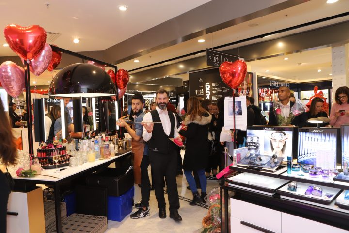 Opening Lancome Bhv – Jb Prod pour Bhv Meubles