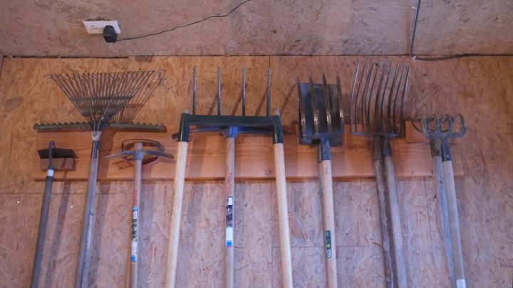 Pas-À-Pas : Réaliser Un Porte-Outils De Jardin – M6 Deco.fr avec Porte Outils De Jardin