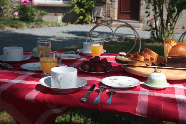 Photo De Petit Déjeuner Chambre D'Hotes En Vendée – Photo destiné Chambre D Hote Metabief