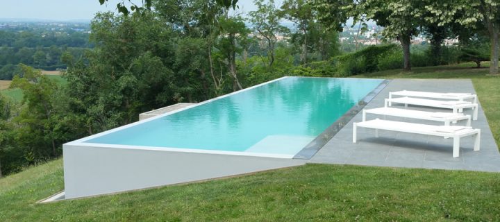 Piscine Pool-House – Directarchitecte pour Amenagement Piscine Exterieur Terrain En Pente