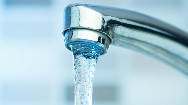 Pour Votre Santé, Mieux Vaut Ne Pas Cuisiner Avec L'eau avec Pas D Eau Chaude Sur Un Seul Robinet