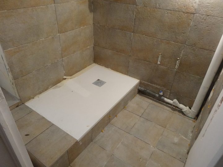 Rénovation Complète D'une Salle De Bain – Faire Soi-Même tout Refaire Sa Salle De Bain Soi Même