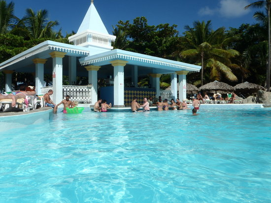 Riu Mambo – Entrée Piscine – Picture Of Clubhotel Riu pour Piscine Ubbink Bahia First