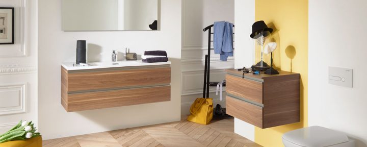 Tout Savoir Sur Le Bois Dans La Salle De Bain | Guide Artisan avec Meuble Salle De Bain Bois Clair