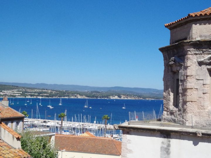 Très Beau Duplex De 95M2 Avec Terrasse Vue Mer – La Ciotat avec Étanchéité Terrasse La Ciotat