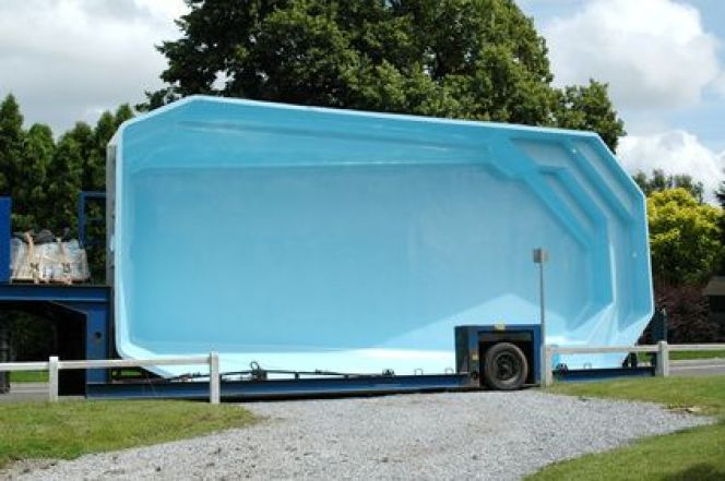 Un Devis Pour Une Piscine Coque : Prévoir Les Différents serapportantà Coque De Piscine A Vendre