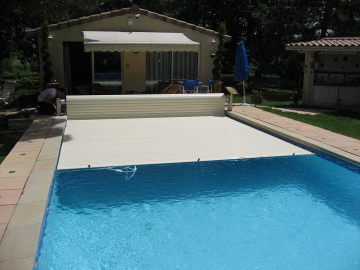 Volet Piscine Hors Sol 9X4 tout Prix Coque Piscine 9X4