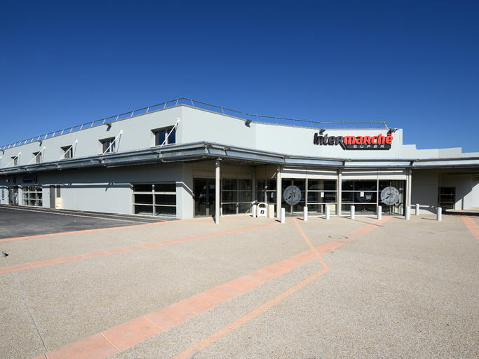 Centre Commercial E.leclerc À Marignane | Réalisations avec Bricoman Fréjus Drive